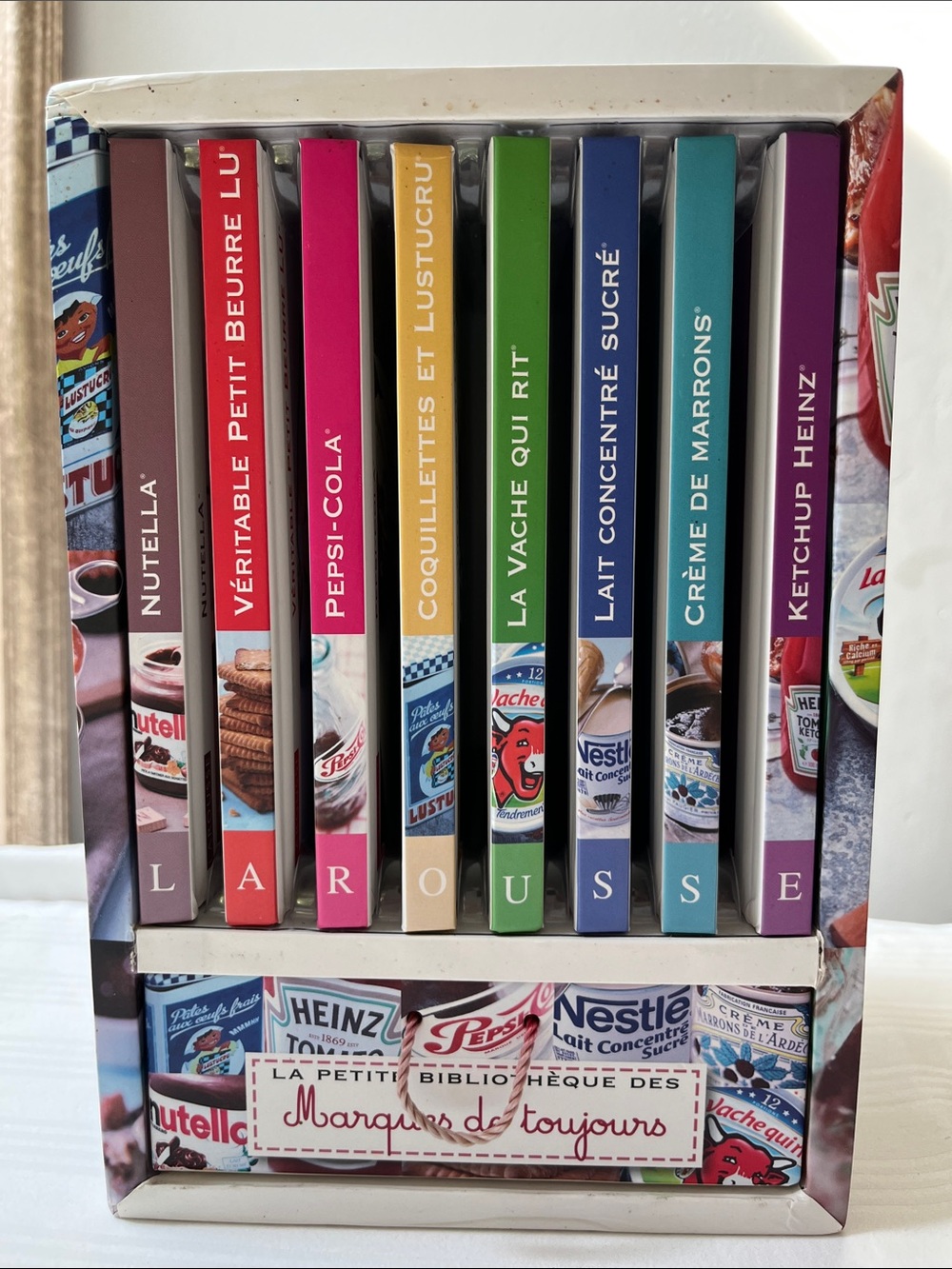 Cooking books, in French- La petite bibliothèque des marques de toujours
